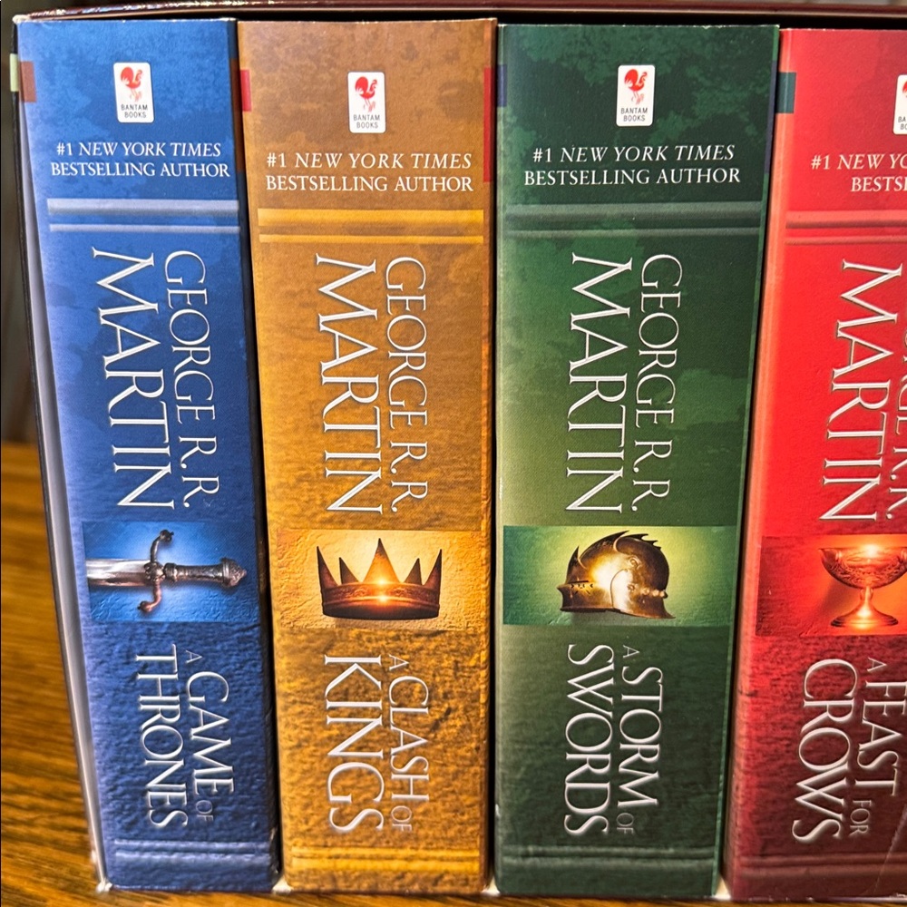George R.R. Martin A Song of Ice & Fire Boxed Set, NEW - Picture 4 of 5